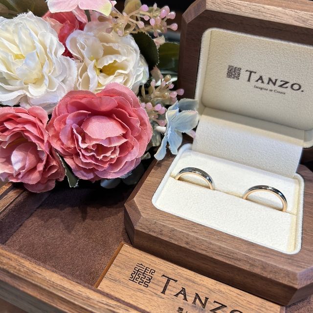 【TANZO.(鍛造指輪)の口コミ】 長くつけるものなのでしっかりした指輪を探していました。
ネットで色々調…