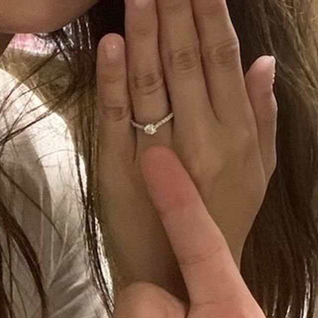 【銀座ダイヤモンドシライシの口コミ】 ダイヤモンドのグレードやカラットなどをさまざまな店舗に行き、交渉、相…