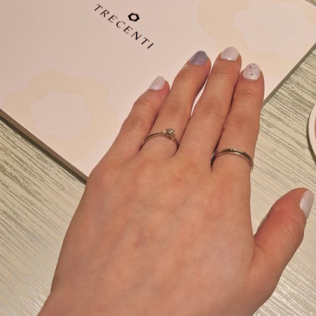 【TRECENTI(トレセンテ)の口コミ】 エンゲージリングとマリッジリングの両方を見に来ましたが、一石と三石で…