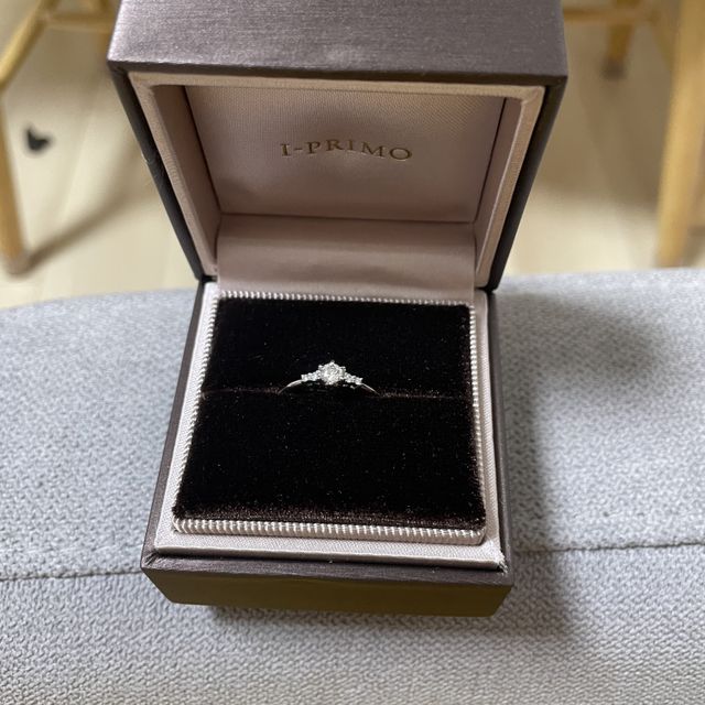 【アイプリモ(I-PRIMO)の口コミ】 ダイヤモンドがとてもこだわって作られていて、とても美しくて、値段は予…