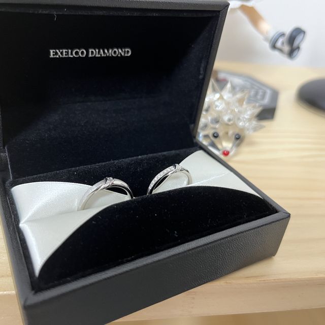 【エクセルコダイヤモンド(EXELCO DIAMOND)の口コミ】 当初、お互いに気に入ったデザインであれば、お揃いにする必要はないよね…