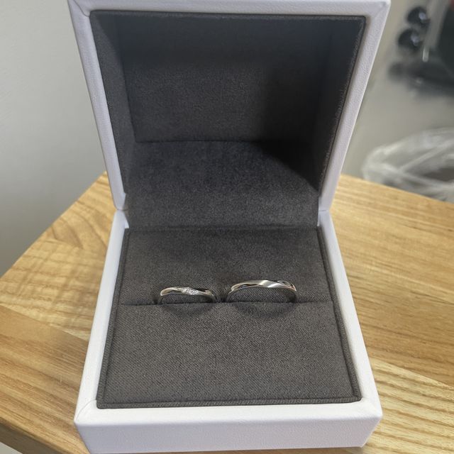 【BIJOUPIKO(ビジュピコ)の口コミ】 シンプルなデザインの指輪を探していました。写真などでイメージしていた…