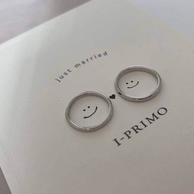 【アイプリモ(I-PRIMO)の口コミ】 2人ともシンプルな指輪が良くて、思い通りの指輪が見つかりました。スタッ…