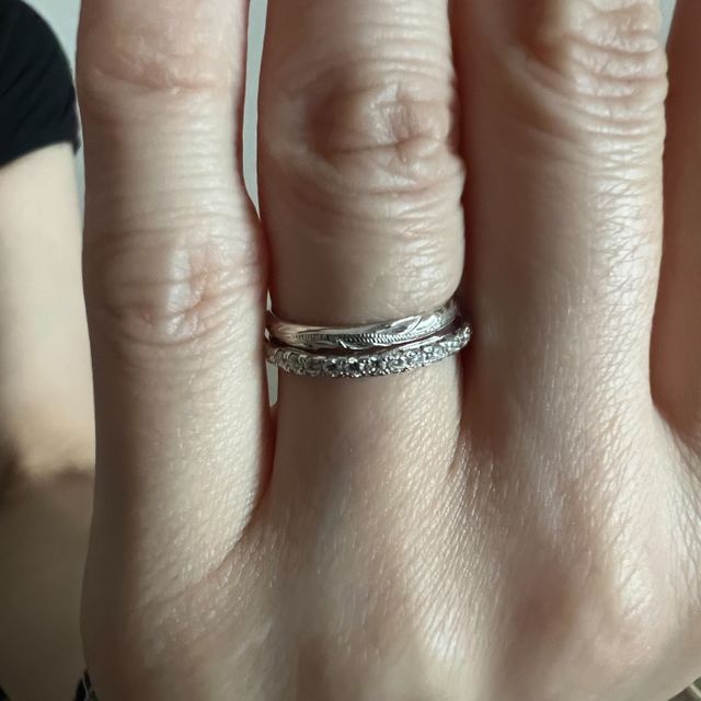 【4℃ BRIDAL(ヨンドシーブライダル)の口コミ】 以前から４℃が大好きて買うならここと決めていました。
近くに店舗がない…