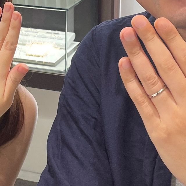 【アイプリモ(I-PRIMO)の口コミ】 たくさんのデザインを出していただき、何度もつけたり比べたりゆっくり選…