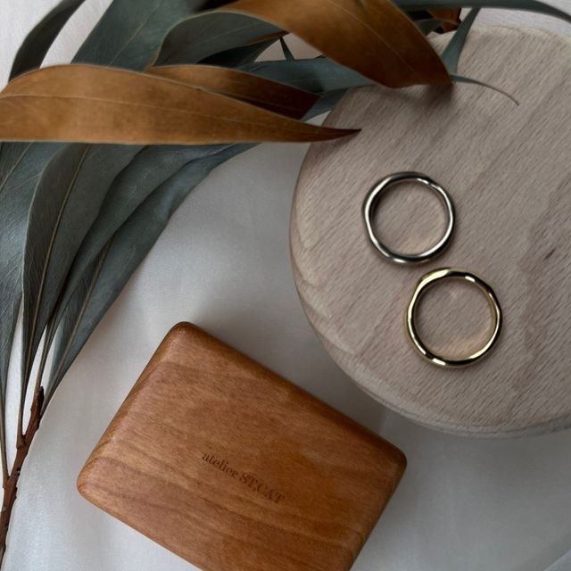 【atelier ST, CAT(アトリエ エスティーキャット)の口コミ】 夫婦ともにブランドの指輪にはこだわりがなく、どちらかと言うと自分たち…