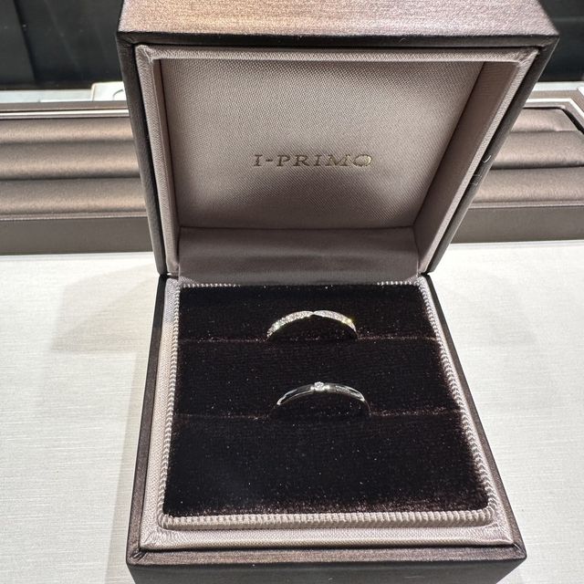 【アイプリモ(I-PRIMO)の口コミ】 アイプリモオリジナルの指輪のカラーが指輪の決め手になります。
ペールブ…