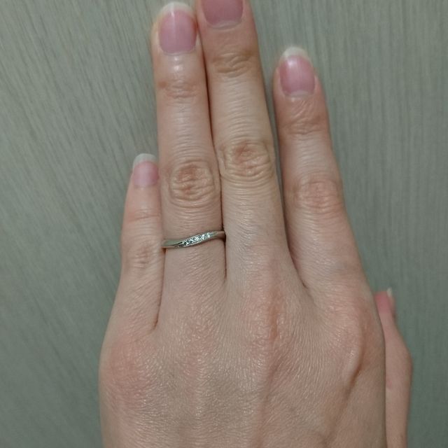 【ラザール ダイヤモンド(LAZARE DIAMOND)の口コミ】 せっかくのラザールさんなのでわたしはダイヤ入りのもので、そして主人と…