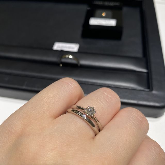 【ラザール ダイヤモンド(LAZARE DIAMOND)の口コミ】 自分から見える角度にもダイヤモンドがあって、とにかくテンションが上が…