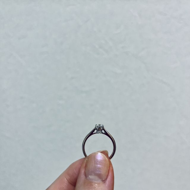 【ROYAL ASSCHER(ロイヤル・アッシャー)の口コミ】 ブランドの本拠地に所縁あり、ロイヤルアッシャーで選ぼうと決めていまし…