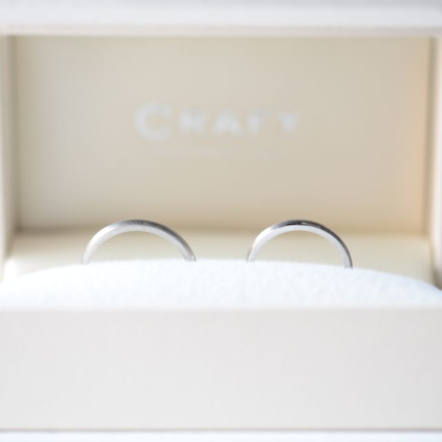 【CRAFY(クラフィ)の口コミ】 シンプルなデザインで長く楽しめるものしたいと思いました。
長くつけるも…