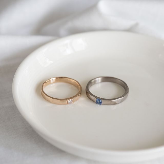 【Cayof(カヨフ)の口コミ】 レディース
■素材 K18シャンパンゴールド
■テクスチャー 鏡面
■リング幅 3…