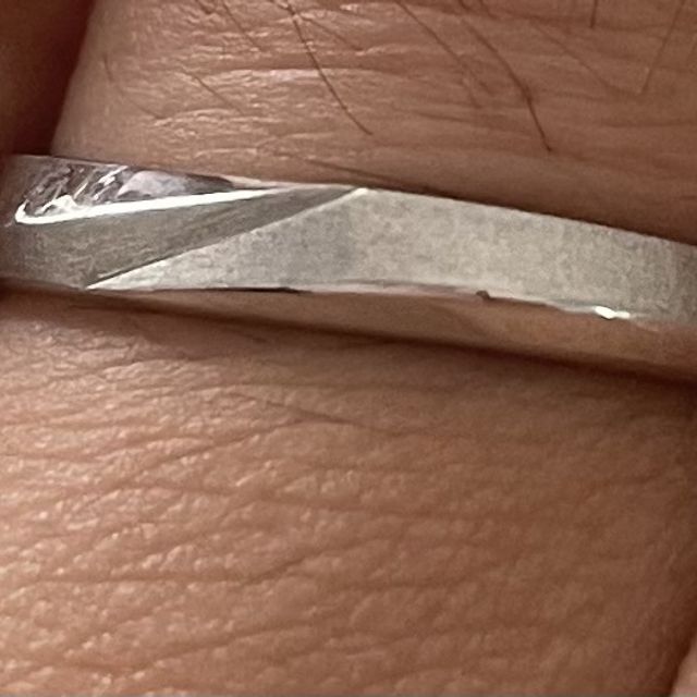 【アイプリモ(I-PRIMO)の口コミ】 デザインがよくて購入しました。他の店舗をいろいろまわり7件くらいを1ヶ…