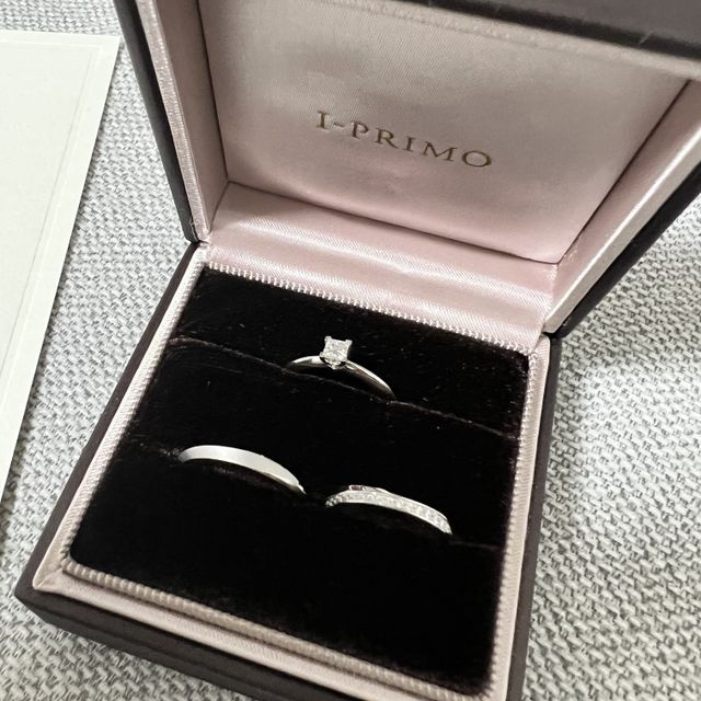 【アイプリモ(I-PRIMO)の口コミ】 ツーウェイで付けれるところが魅力的で、とても可愛かった。キラキラして…