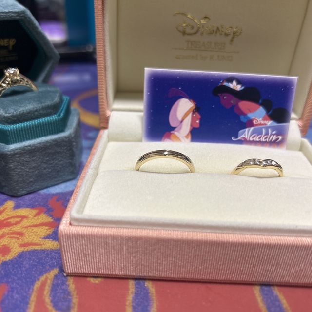 【ケイウノ ブライダル(K.UNO BRIDAL)の口コミ】 プリンセスではなく、ジーニー推し！
エンゲージリングのデザインがランプ…