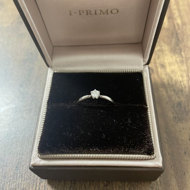 【アイプリモ(I-PRIMO)の口コミ】 婚約指輪は彼が選んでくれました。婚約指輪はいらないよ、2人でどこか旅行…