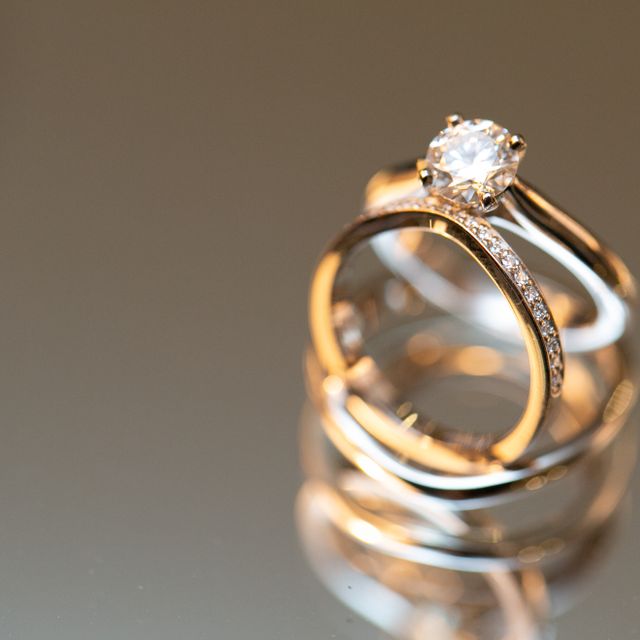 【カルティエ(Cartier)の口コミ】 いくつか、決め手はありますが1番の理由は、
指が綺麗に見える事です。

…