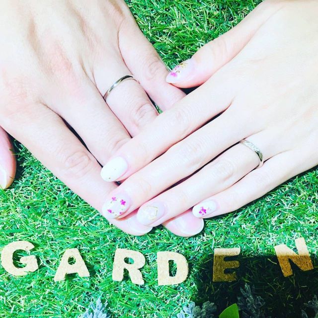 【ミンサーリングの口コミ】 2人とも海が好きで毎年沖縄や離島に旅行に行くことから海に関わるリングが…