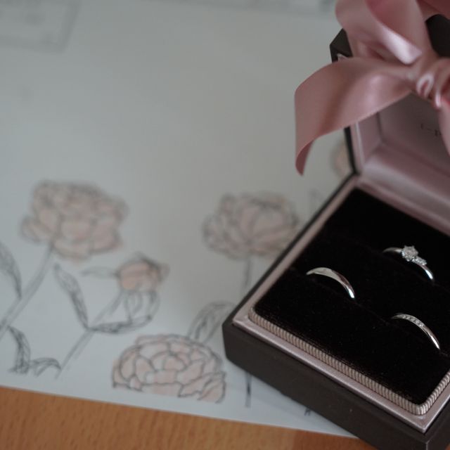 【アイプリモ(I-PRIMO)の口コミ】 アンドロメダのデザインが決め手となり、購入をいたしました。アシンメト…