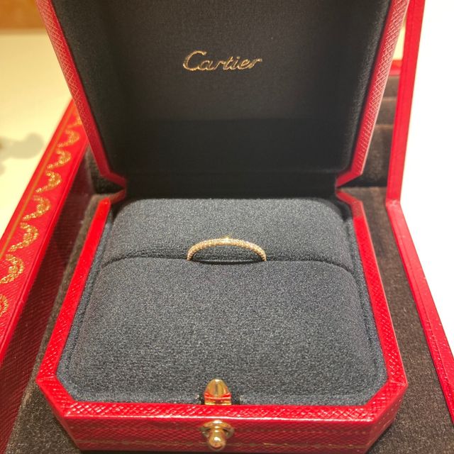 【カルティエ(Cartier)の口コミ】 彼女がカルティエに憧れがあることをほのめかしており、ポロッとこぼした…