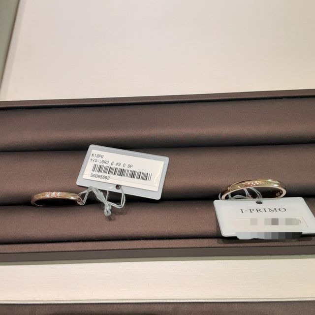 【アイプリモ(I-PRIMO)の口コミ】 デザインが豊富。
シンプルなものから華やかなものまで多彩。
女性用は細…