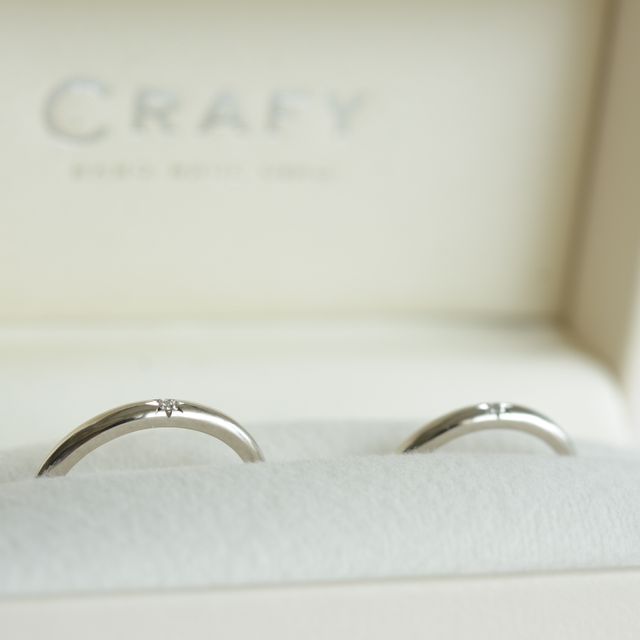 【CRAFY(クラフィ)の口コミ】 なるべくシンプルでつけやすいものがいいと思ってデザインを決めました。…