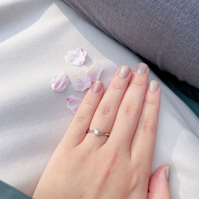 【TRECENTI(トレセンテ)の口コミ】 シンプルで、普段使いもできるようなデザインである、かつ、少し遊び心の…