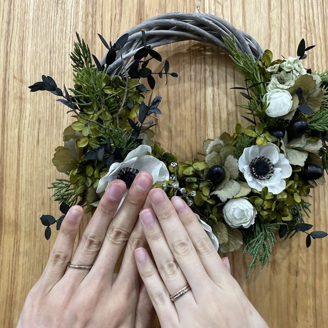 【鎌倉彫金工房の口コミ】 ◾︎デザイン
シンプルで飽きがこないもの。
長くつけていて違和感がないも…