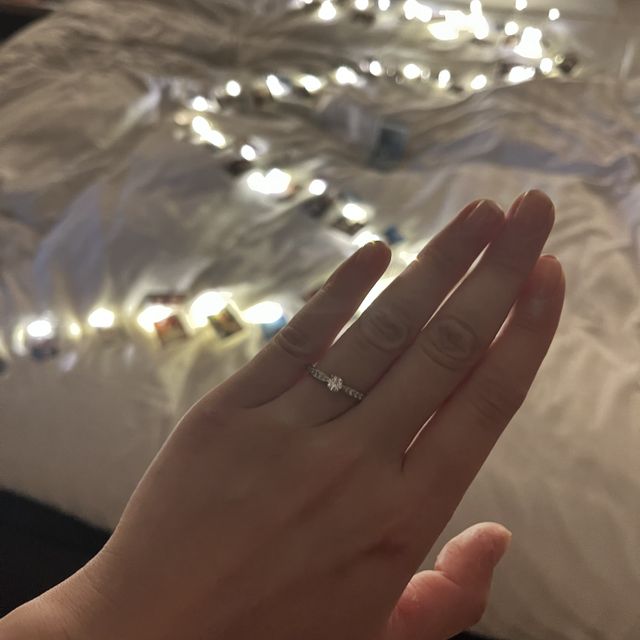 【ティファニー(Tiffany & Co.)の口コミ】 デザインが、日本人の指に合うハーモニーで、そこに細かいダイヤをどの角…