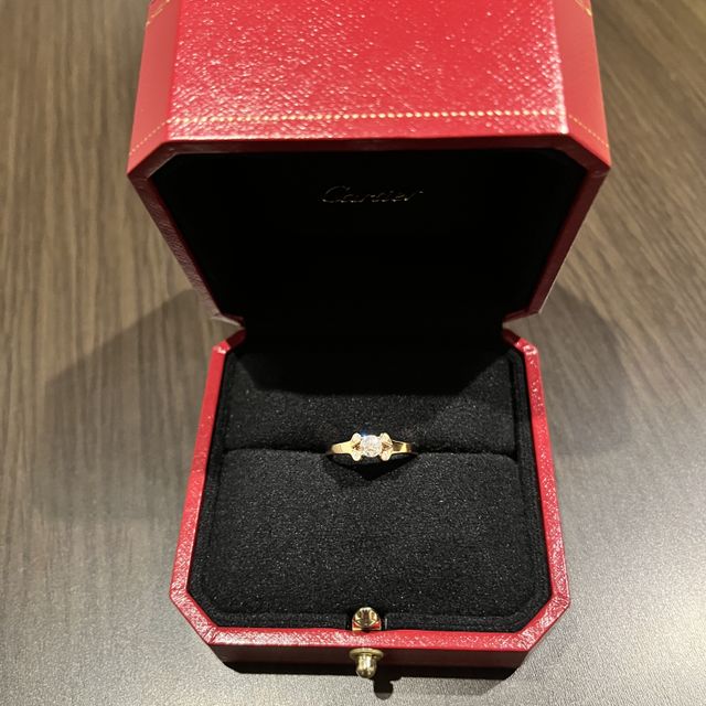 【カルティエ(Cartier)の口コミ】 大きめの1粒ダイヤタイプのデザインは似合わないと感じていたので、ダイヤ…