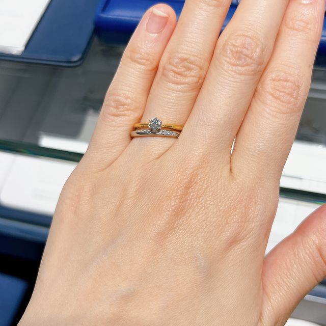 【Gran‐D(グランディー)の口コミ】 指が長く見えるデザインが多いなと思いました。また着け心地を重視したデ…