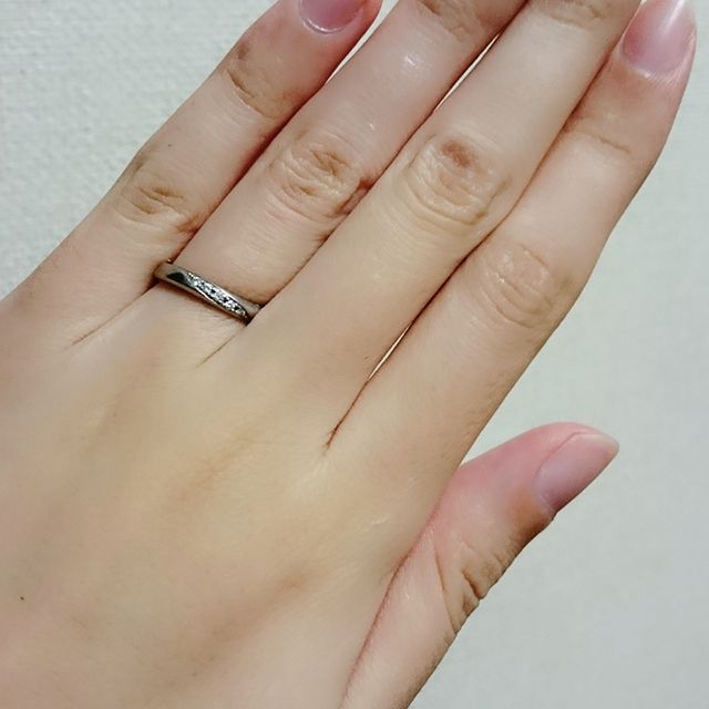 【アイプリモ(I-PRIMO)の口コミ】 婚約指輪と違い、結婚指輪は日常的に装着するものなので、家事や仕事など…