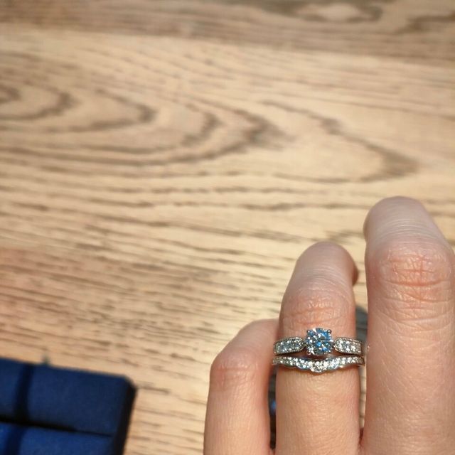 【BIJOUPIKO(ビジュピコ)の口コミ】 いろいろなブライダルショップをみてきましたが、こちらは個性的なデザイ…