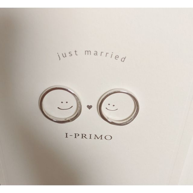 【アイプリモ(I-PRIMO)の口コミ】 女性の結婚指輪に多い、細かいダイヤがいくつか付いているデザインが苦手…