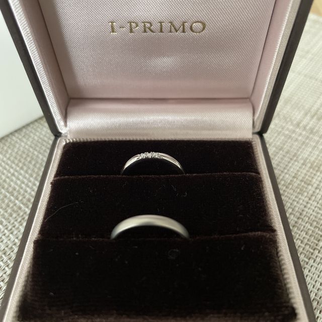【アイプリモ(I-PRIMO)の口コミ】 指輪のデザインはペアで探していましたがなかなかペアでいいものが見つか…