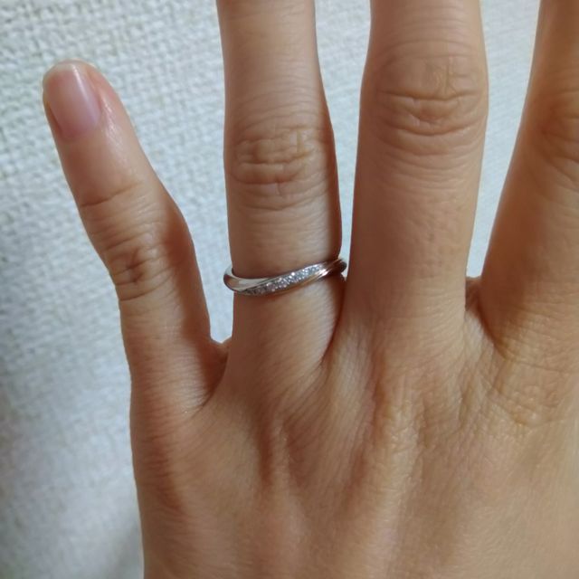 【ケイウノ ブライダル(K.UNO BRIDAL)の口コミ】 3軒目に回ったのがケイウノさんでした。好みとして、ダイヤモンドを入れた…