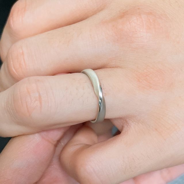 【MOUV(モーブ)の口コミ】 お互いの当初の希望
・飽きないシンプルデザイン
・さりげないオシャレ
・…