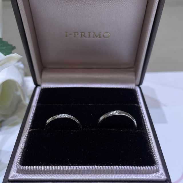 【アイプリモ(I-PRIMO)の口コミ】 婚約指輪は他のショップで購入済みでしたが、結婚指輪は気に入ったデザイ…