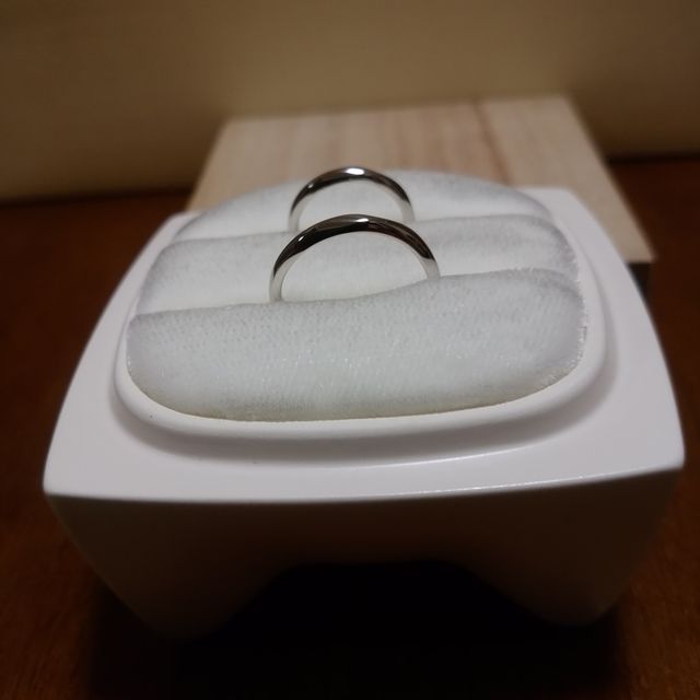 【俄(にわか)の口コミ】 シンプルなデザインと付け心地を重視して選びました。付け心地は抜群!本当…