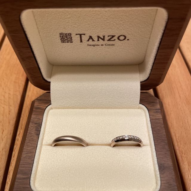【TANZO.(鍛造指輪)の口コミ】 デザインは、何となく同じカラーで、好きなものを作りたいと思っていまし…