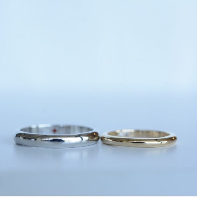 【CRAFY(クラフィ)の口コミ】 シンプルなデザインの指輪を探していました。

見た目はシンプルですが、…