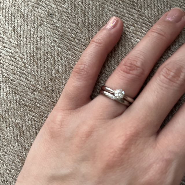 【アイプリモ(I-PRIMO)の口コミ】 普段もつけっぱなしの予定なので、シンプルさと付け心地の良さで決めまし…