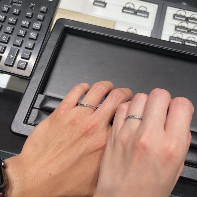 【ラザール ダイヤモンド(LAZARE DIAMOND)の口コミ】 私たちにはラザールダイヤモンドさんの指輪が1番つけ心地が良かったです。…
