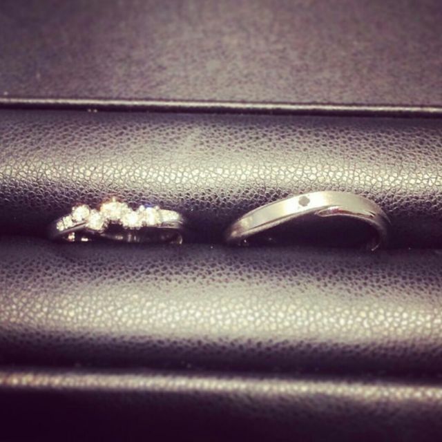 【エクセルコダイヤモンド(EXELCO DIAMOND)の口コミ】 一目惚れでした。
ダイヤモンドがたくさんついていて
ウェーブ形で探して…