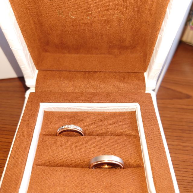 【ROCCA(ロッカ)の口コミ】 ゴールドとプラチナの2つを組み合わせて作りたくて、ROCCAさんが1番私の思…