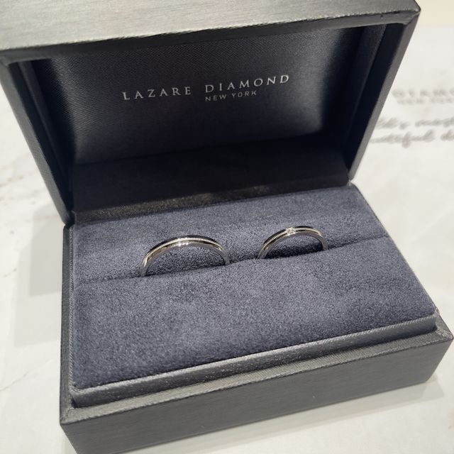 【ラザール ダイヤモンド(LAZARE DIAMOND)の口コミ】 指輪のデザインが一番な決め手です。最初は模様等が無く、シンプルなもの…