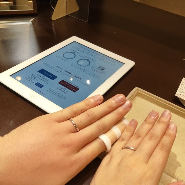 【TRECENTI(トレセンテ)の口コミ】 男性のリングはシンプルなものが多い中、購入したリングのデザインはさり…