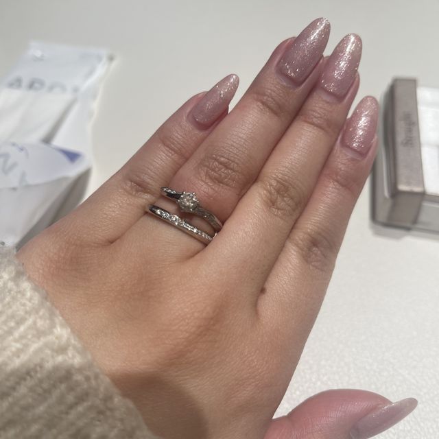 【アイプリモ(I-PRIMO)の口コミ】 ストレートかウェーブのデザインが私の指には似合うとのことで、好みなの…