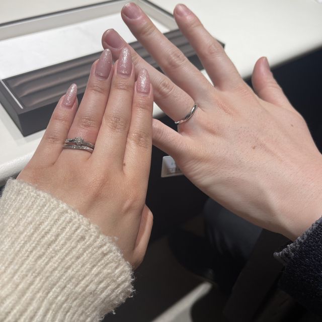 【アイプリモ(I-PRIMO)の口コミ】 ストレートかウェーブのデザインが私の指には似合うとのことで、好みなの…