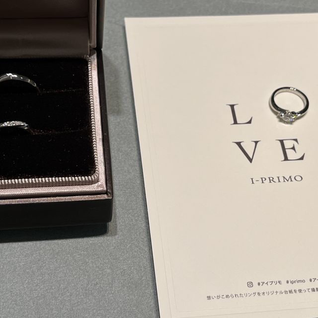 【アイプリモ(I-PRIMO)の口コミ】 水かきが深い自分の指に似合う指輪をたくさん試着させてもらった中で、ウ…
